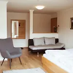 Rudolfshoehe בית הארחה 3*