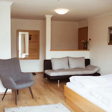 Rudolfshoehe Konukevi 3*