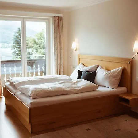 ゲストハウス Rudolfshoehe